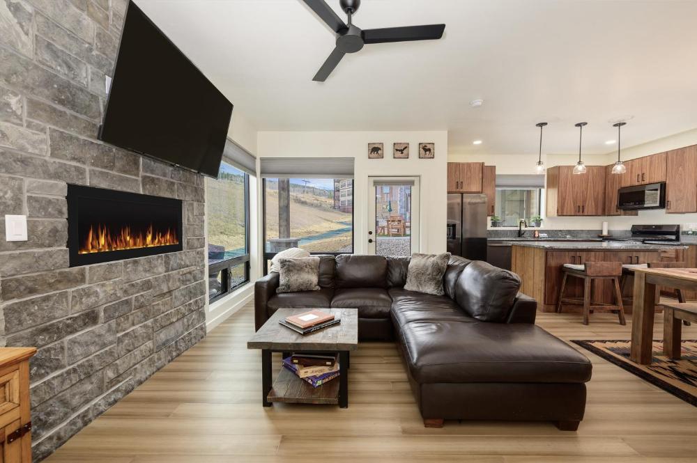 Ridgeview at Granby Ranch townhouse